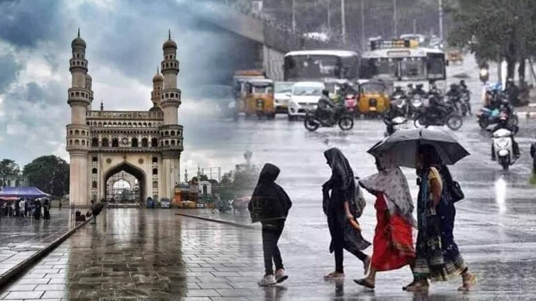 Waterlogged Hyderabad roads with vehicles and people during heavy monsoon rain in August 2025.