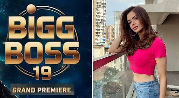 Nagma Mirajkar smiling, rumoured contestant of Bigg Boss 19