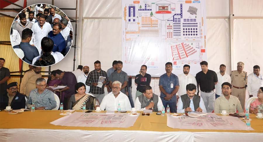 Telangana officials inspecting Waqf land near Masjid Alamgir in Madhapur